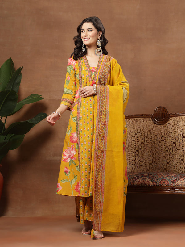 Cotton Calf Length Printed 3/4 Sleeves V-Neck Flared Kurta Suit Set