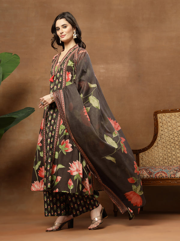 Cotton Calf Length Printed 3/4 Sleeves V-Neck Flared Kurta Suit Set