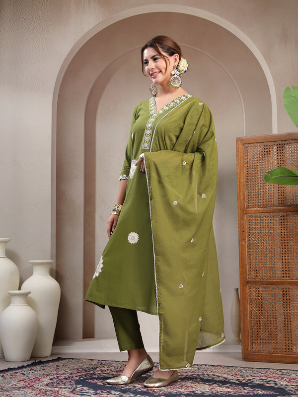 Cotton Calf Length Solid 3/4 Sleeve V-Neck Straight Kurta Suit Set