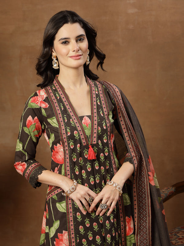 Cotton Calf Length Printed 3/4 Sleeves V-Neck Flared Kurta Suit Set