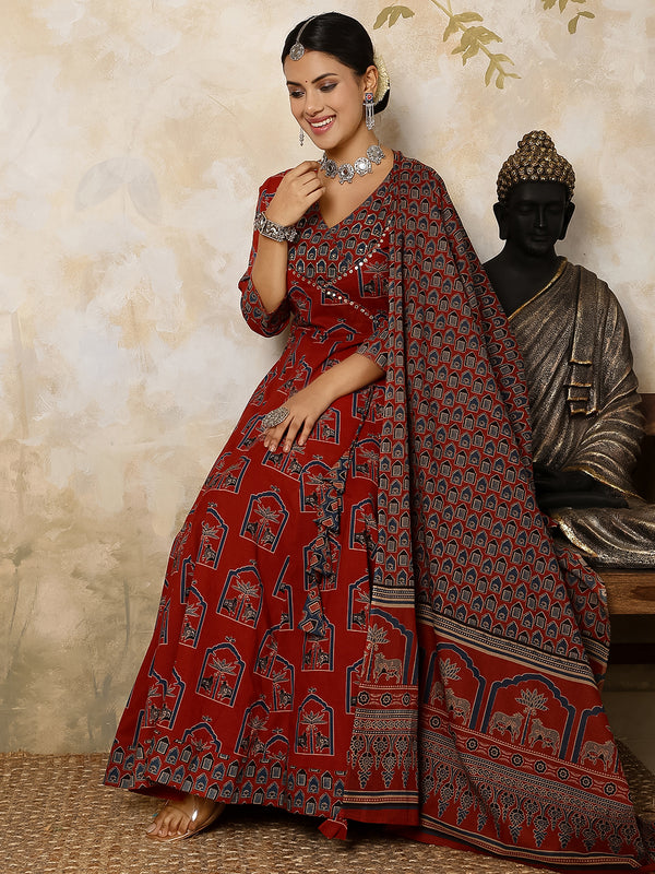 Women Printed Flared Kurta Set