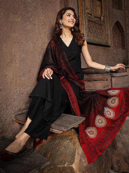 Gulmohar Jaipur Rayon Calf Length Solid Sleeveless V-Neck Straight Kurta Suit Set
