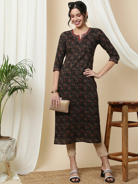 Cotton Calf Length Printed Straight 3/4 Sleeves Round Kurta