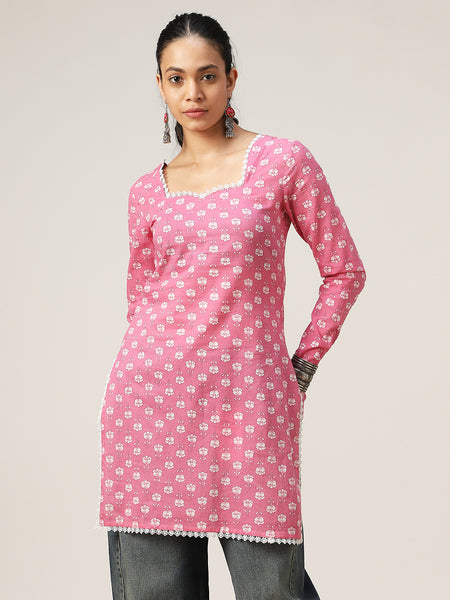 Cotton Hip Length Printed Full Sleeve Sweet Heart Neck Straight Top