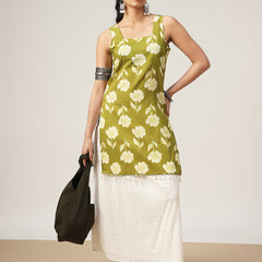 Cotton Hip Length Printed Sleeveless Square Neck Straight Top