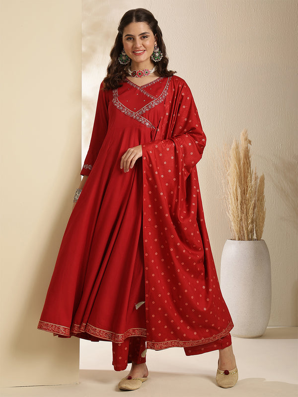 Maroon Rayon Solid 3/4 Sleeves V-Neck Anarkali Kurta Suit Set