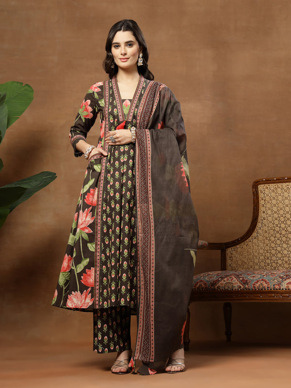 Cotton Calf Length Printed 3/4 Sleeves V-Neck Flared Kurta Suit Set