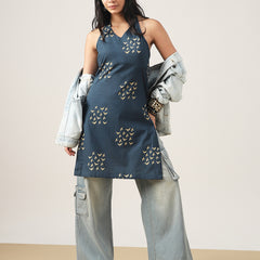 Rayon Mid Length Printed Sleeveless V-Neck Straight Kurta