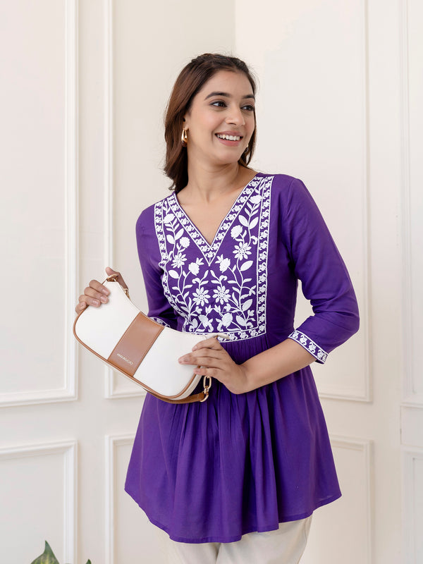 Light Purple Rayon Hip Length Solid V-Neck Solid Embroidered Semi-Flared Top