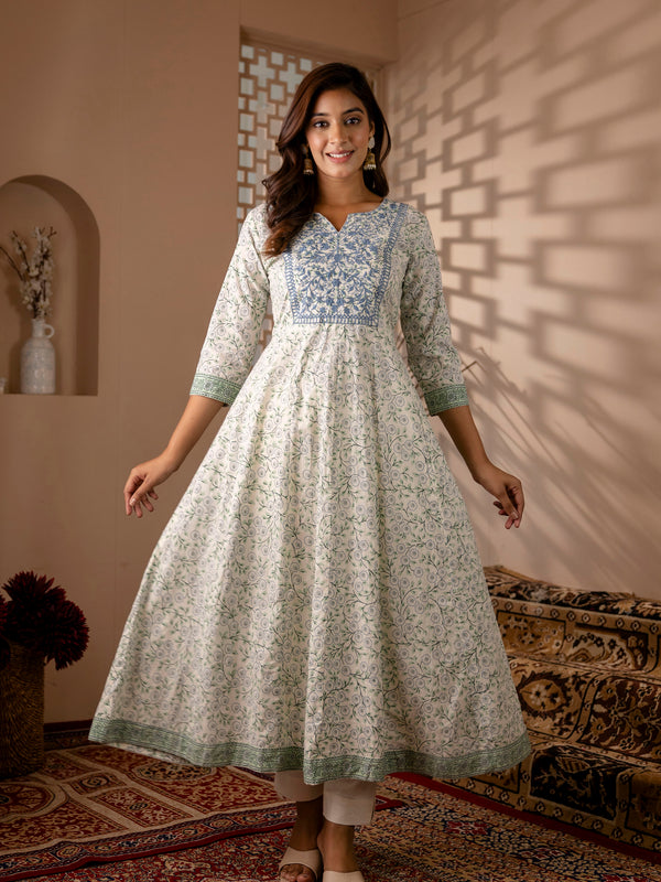 Women Floral Print Straight Kurta
