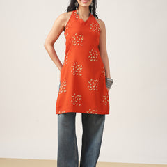 Rayon Mid Length Printed Sleeveless V-Neck Straight Kurta