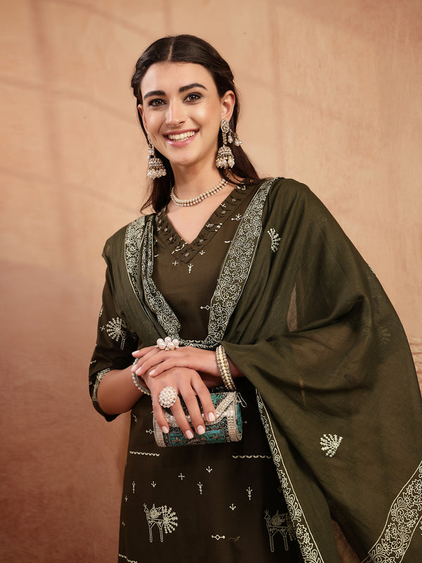 Gulmohar Jaipur Rayon Calf Length Printed 3/4 Sleeves V-Neck Straight Kurta Suit Set
