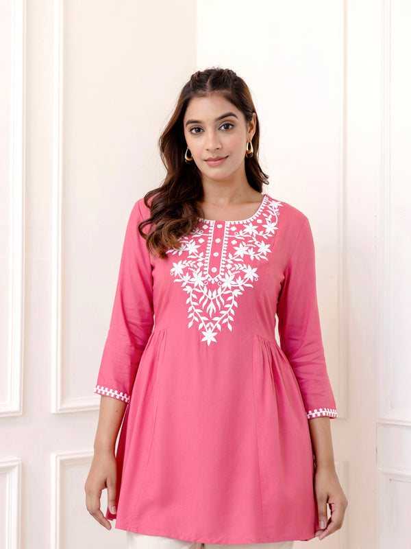 Pink Rayon Hip Length Solid Round Neck Solid Embroidered Straight Top