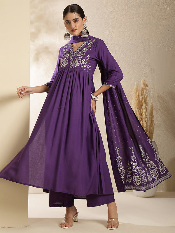Coral Rayon Solid 3/4 Sleeves V-Neck Semi-Flared Kurta Suit Set