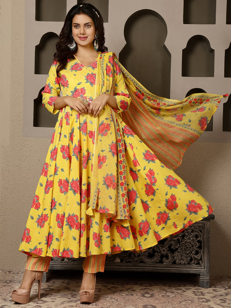 Women Floral Print Fit & Flare Dress