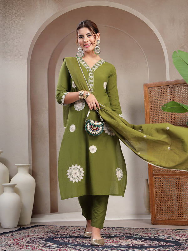 Cotton Calf Length Solid 3/4 Sleeve V-Neck Straight Kurta Suit Set