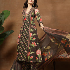 Cotton Calf Length Printed 3/4 Sleeves V-Neck Flared Kurta Suit Set