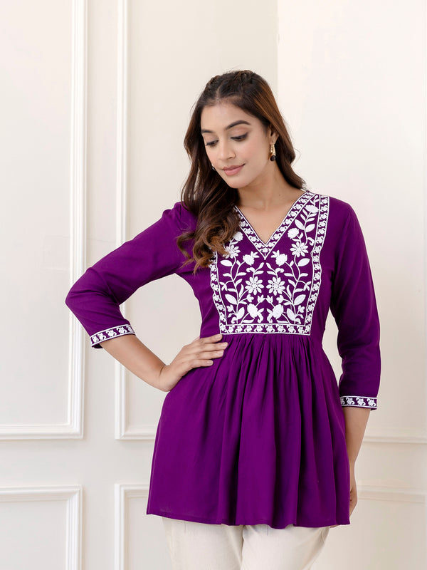 Purple Rayon Hip Length Solid V-Neck Solid Embroidered Semi-Flared Top