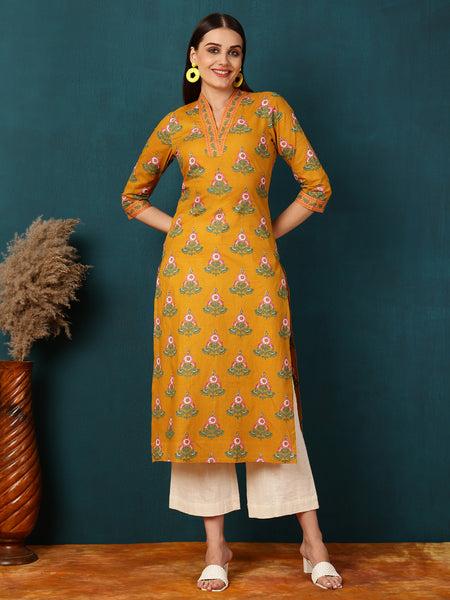 Cotton  Calf length Length Floral  Straight 3/4 Sleeves V  Kurta