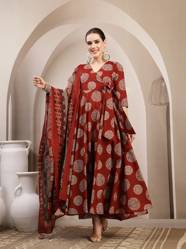 Gulmohar Jaipur Cotton Calf Length Printed 3/4 Sleeve V-Neck Anarkali Kurta Suit Set