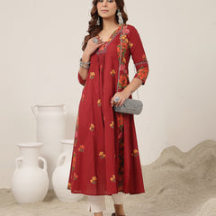 Rayon Calf Length Printed 3/4 Sleeve V-Neck Flared Kurta