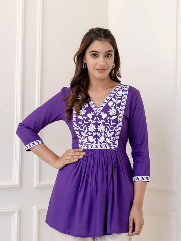 Light Purple Rayon Hip Length Solid V-Neck Solid Embroidered Semi-Flared Top