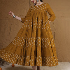 Cotton Calf Length Printed 3/4 Sleeves Key Hole Neck Flared Kurta