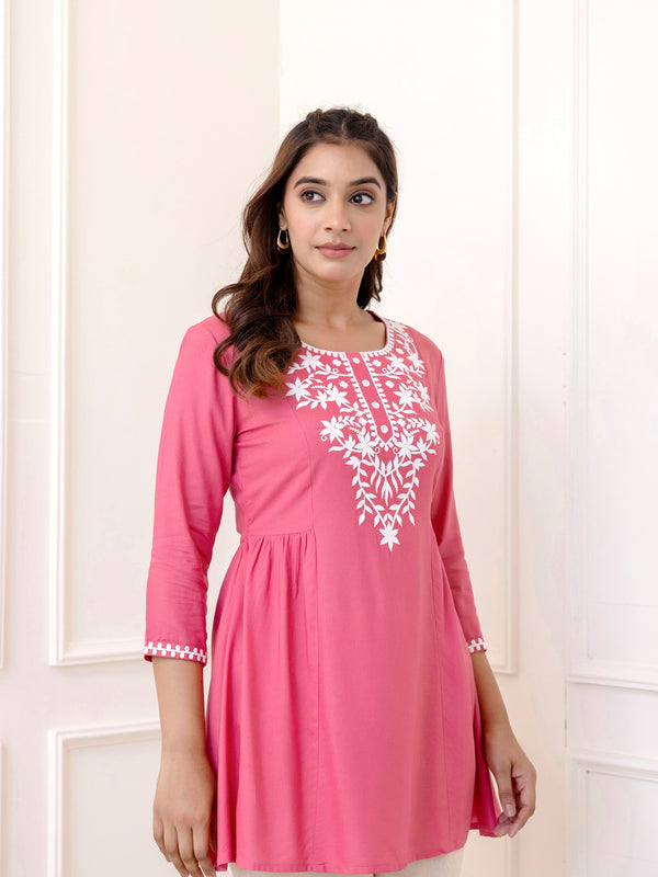 Pink Rayon Hip Length Solid Round Neck Solid Embroidered Straight Top