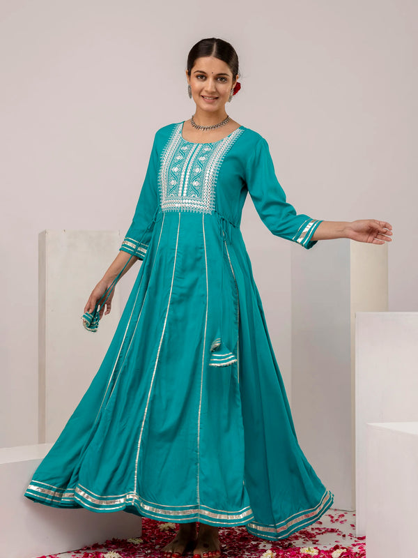 Rama Solid Kurta With Embroidered Yoke