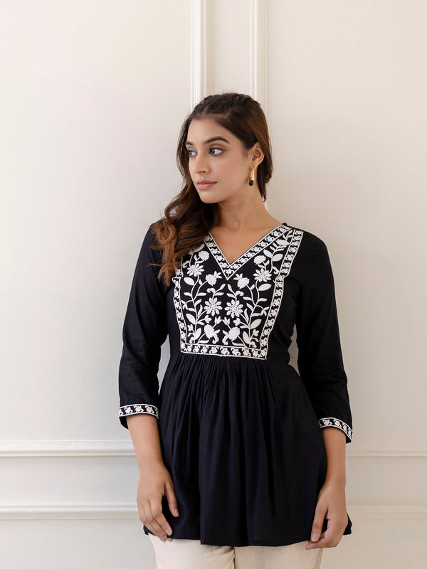 Black Rayon Hip Length Solid V-Neck Solid Embroidered Semi-Flared Top