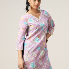 Cotton Hip Length Printed 3/4 Sleeve V-Neck Straight Top