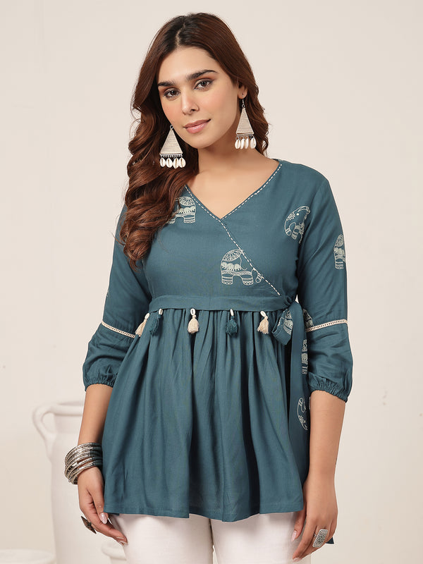 Rayon Hip Length Printed 3/4 Sleeve V-Neck Flared Top