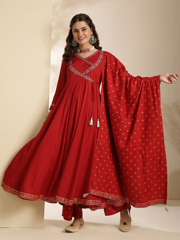 Maroon Rayon Solid 3/4 Sleeves V-Neck Anarkali Kurta Suit Set