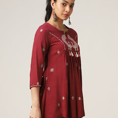 Rayon Hip Length Solid 3/4 Sleeve Round Neck Flared Top