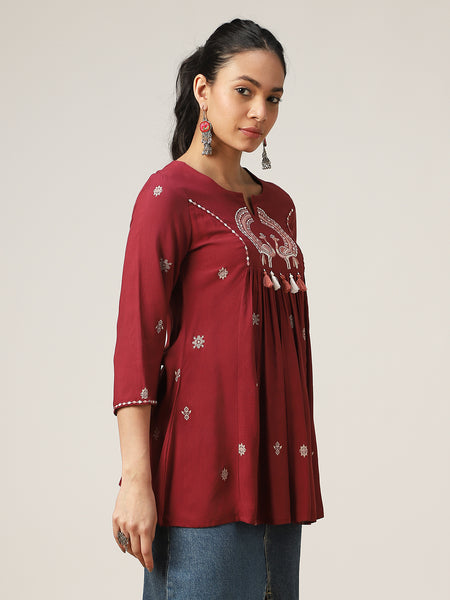 Rayon Hip Length Solid 3/4 Sleeve Round Neck Flared Top