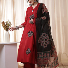 Rayon Calf Length Solid 3/4 Sleeves V-Neck Flared Kurta Suit Set