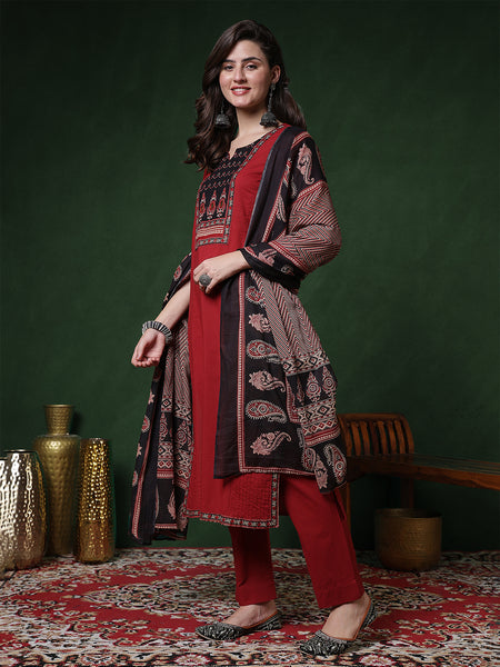 Maroon Rayon Calf Length Solid 3/4 Sleeves Round Neck Straight Kurta Suit Set