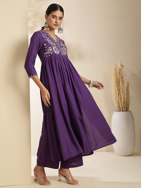 Coral Rayon Solid 3/4 Sleeves V-Neck Semi-Flared Kurta Suit Set