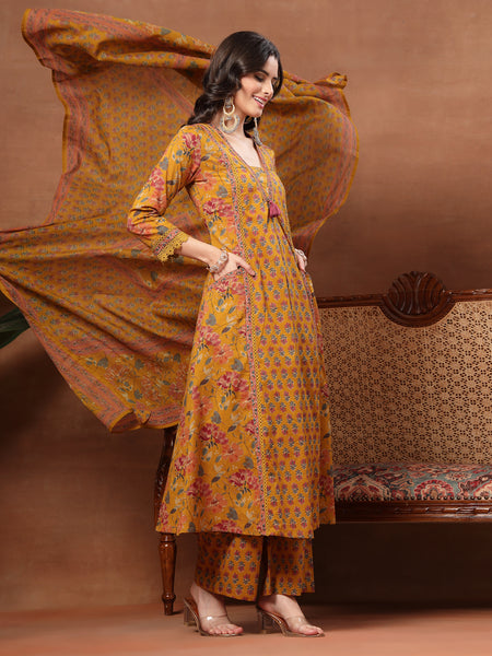 Cotton Calf Length Printed 3/4 Sleeves V-Neck Flared Kurta Suit Set