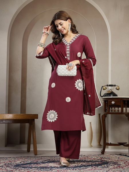 Cotton Calf Length Solid 3/4 Sleeve V-Neck Straight Kurta Suit Set