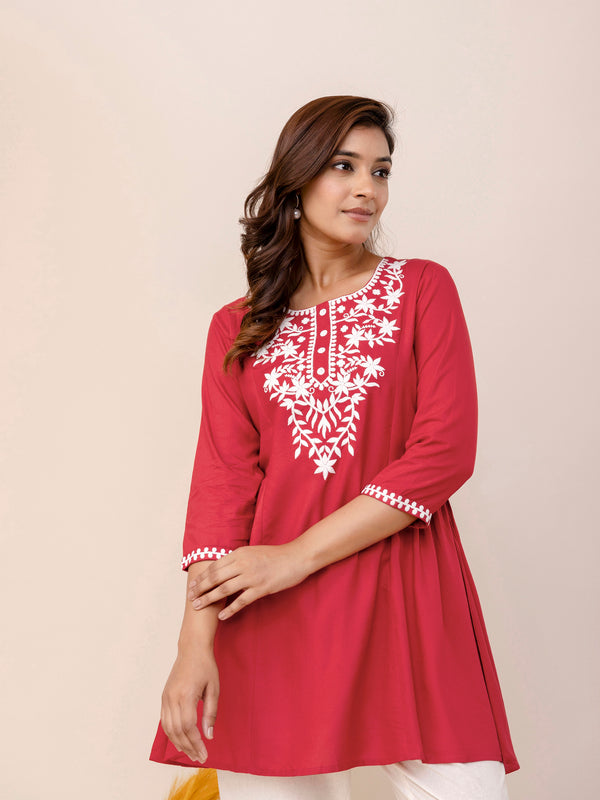 Coral Rayon Hip Length Solid Round Neck Solid Embroidered Straight Top