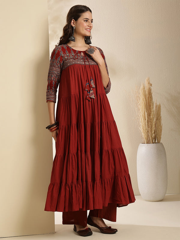 Maroon Pure Cotton Solid 3/4 Sleeves Key Hole Neck Anarkali Kurta Suit Set