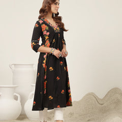 Rayon Calf Length Printed 3/4 Sleeve V-Neck Flared Kurta