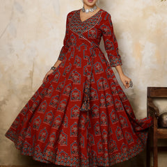 Women Printed Flared Kurta Set