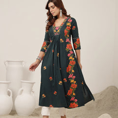 Rayon Calf Length Printed 3/4 Sleeve V-Neck Flared Kurta