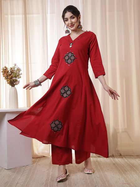Rayon Calf Length Solid 3/4 Sleeves V-Neck Flared Kurta Suit Set