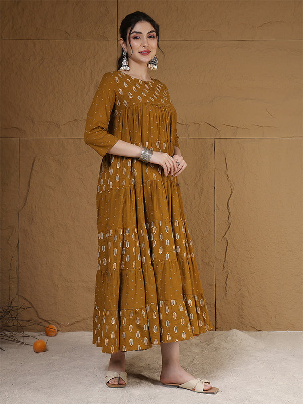 Cotton Calf Length Printed 3/4 Sleeves Key Hole Neck Flared Kurta