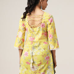 Cotton Hip Length Printed 3/4 Sleeve V-Neck Straight Top