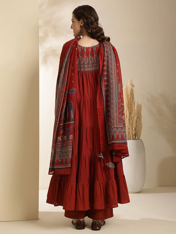 Maroon Pure Cotton Solid 3/4 Sleeves Key Hole Neck Anarkali Kurta Suit Set