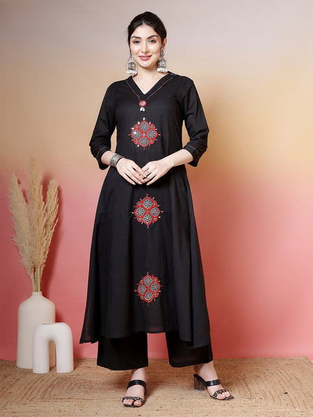 Rayon Calf Length Solid 3/4 Sleeves V-Neck Flared Kurta Suit Set